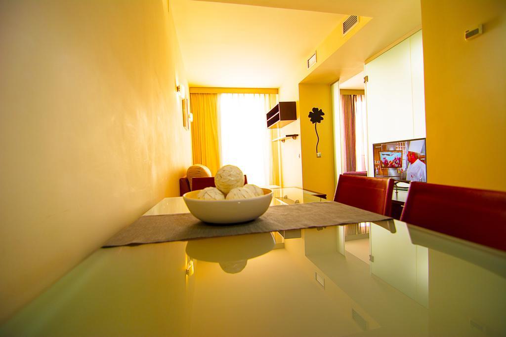 Dream Suites&Apartaments Almería Almeria Exterior foto